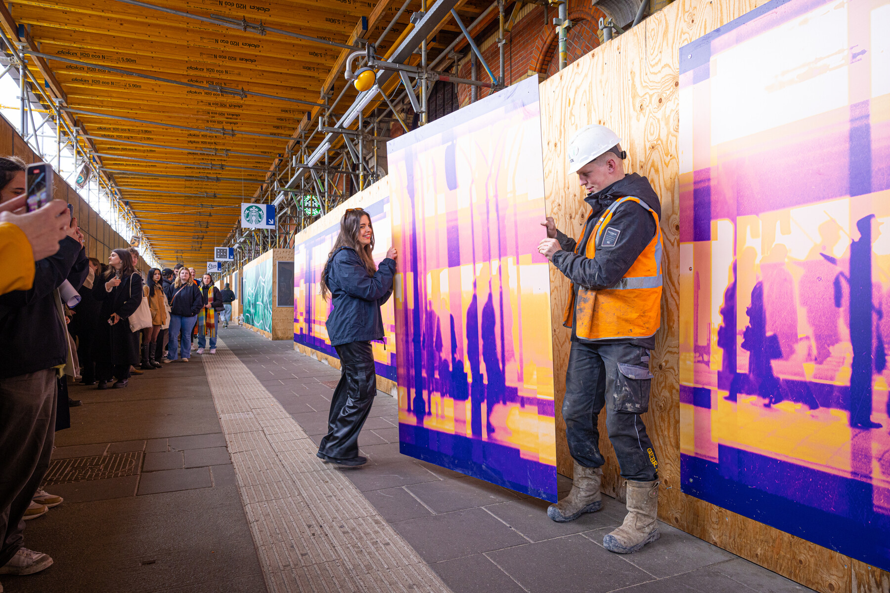 Docenten en medestudenten kwamen af op de presentatie van de kunst