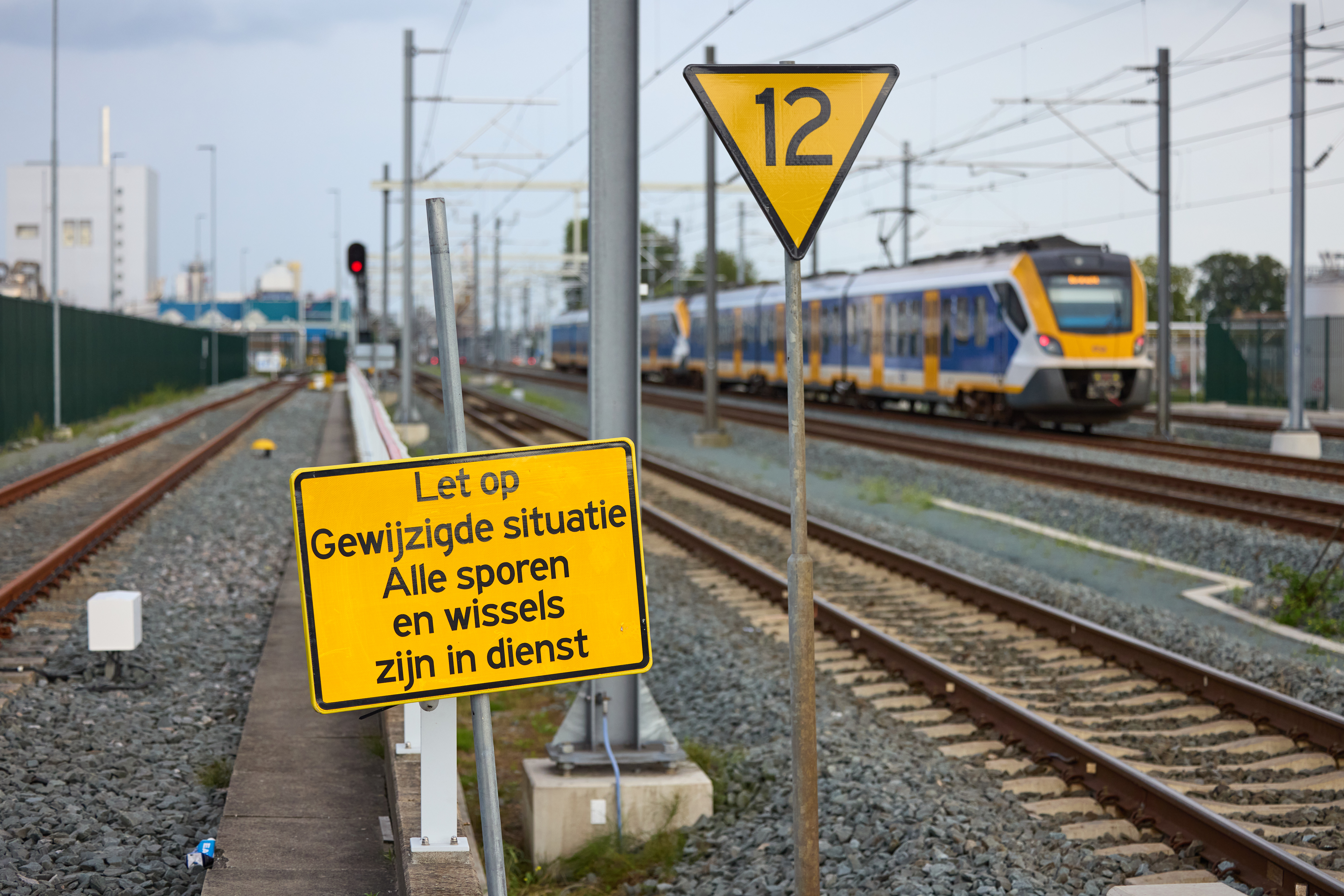Alle vier de sporen tussen Rijswijk en Delft Campus in gebruik