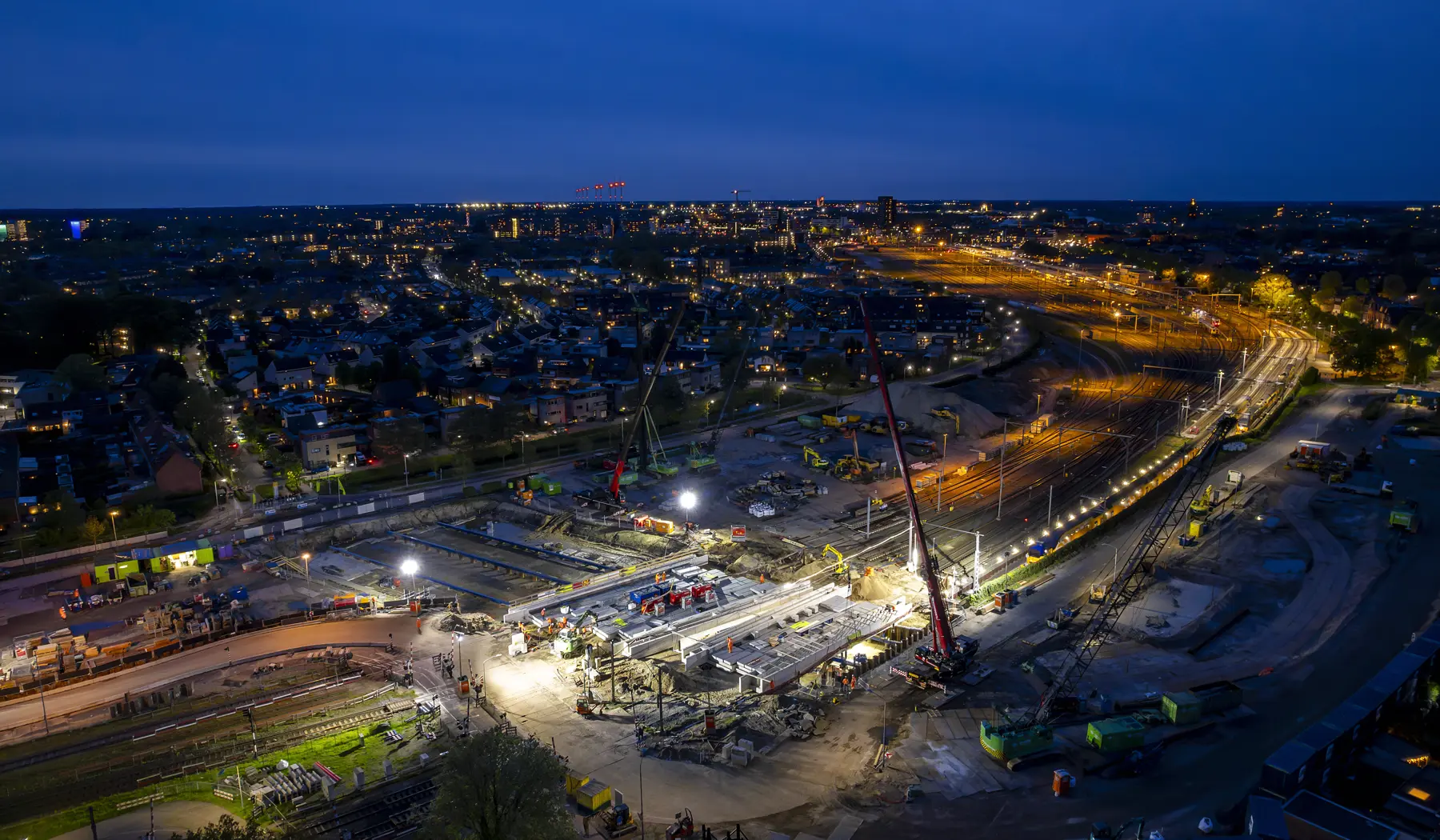 Er werd tot laat in de avond gewerkt