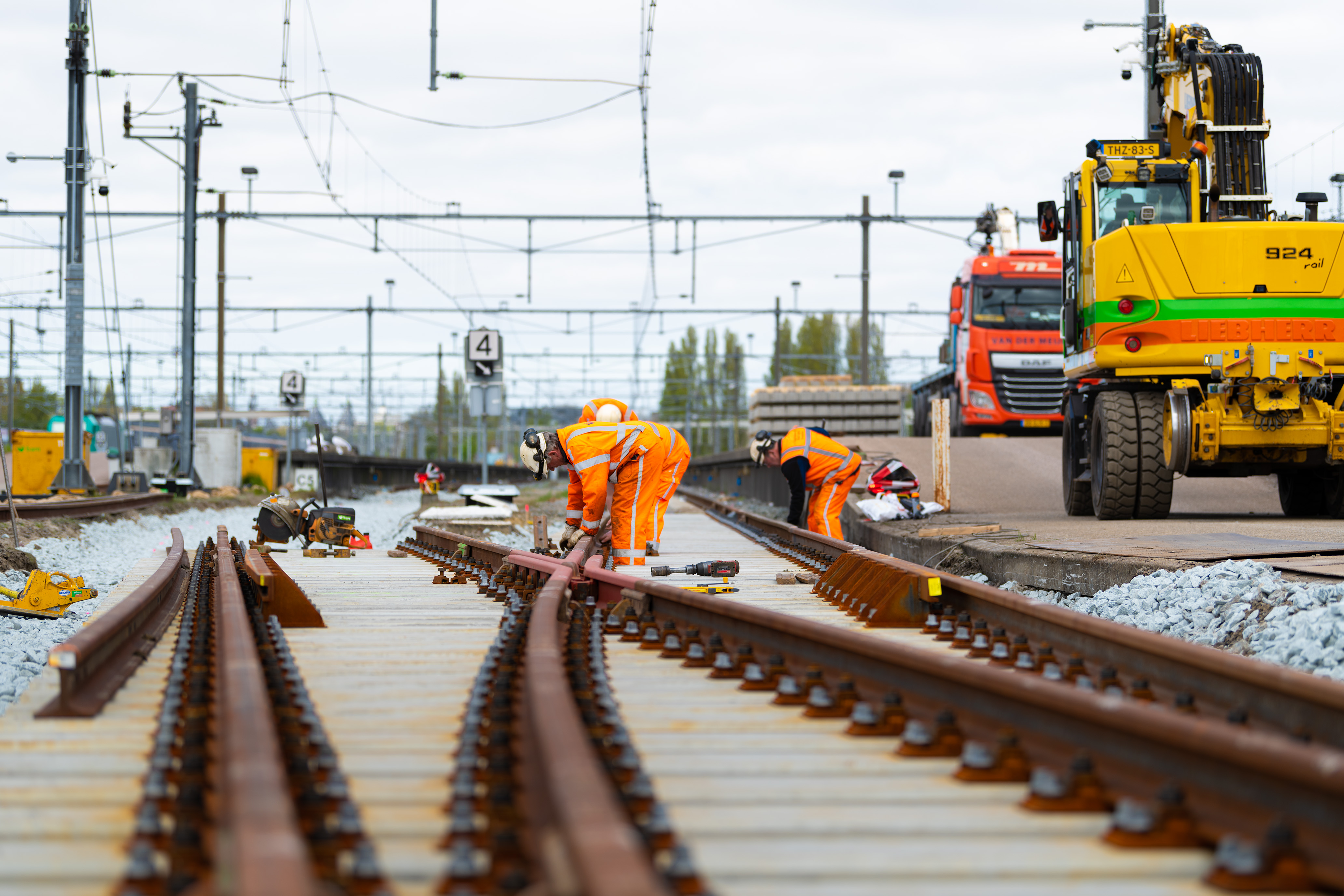 Met deze werkzaamheden bereiden we het grootste opstelterrein van Amsterdam voor op de toekomst