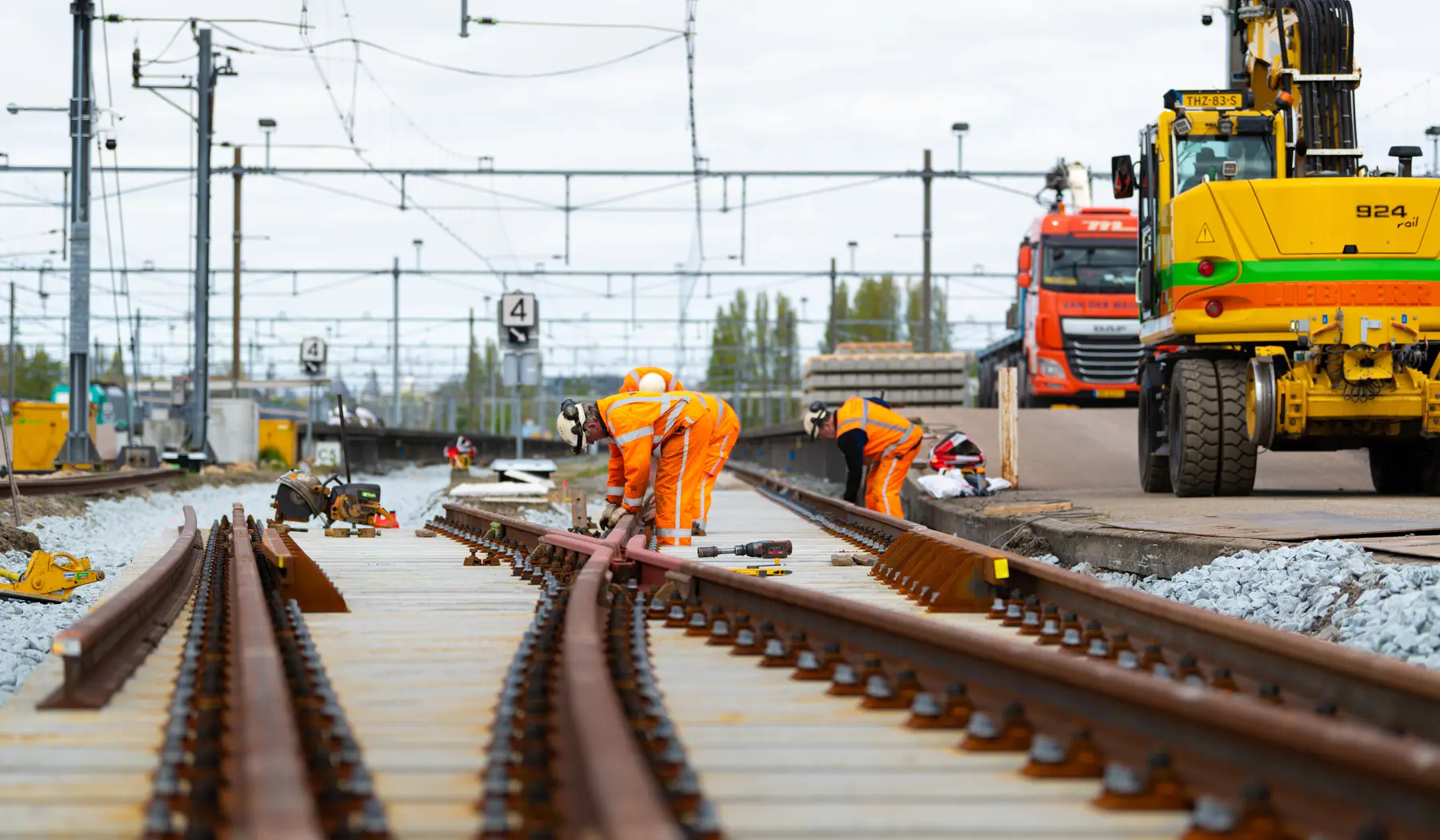 Met deze werkzaamheden bereiden we het grootste opstelterrein van Amsterdam voor op de toekomst